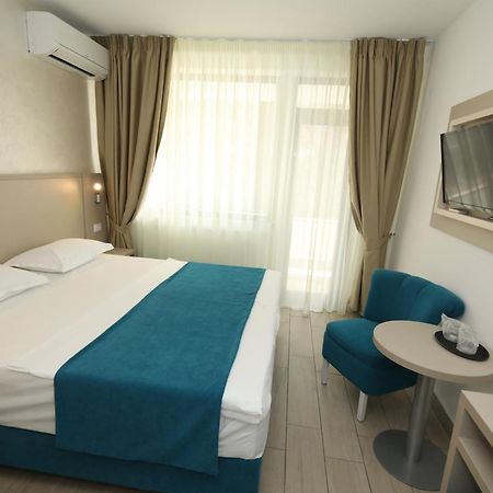 Hotel Delfin Мамая Екстер'єр фото