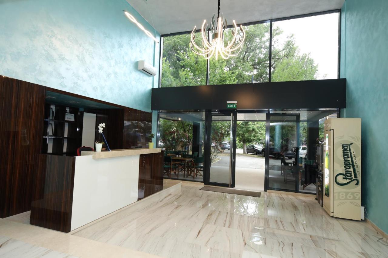 Hotel Delfin Мамая Екстер'єр фото