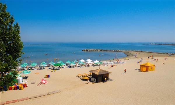 Hotel Delfin Мамая Екстер'єр фото