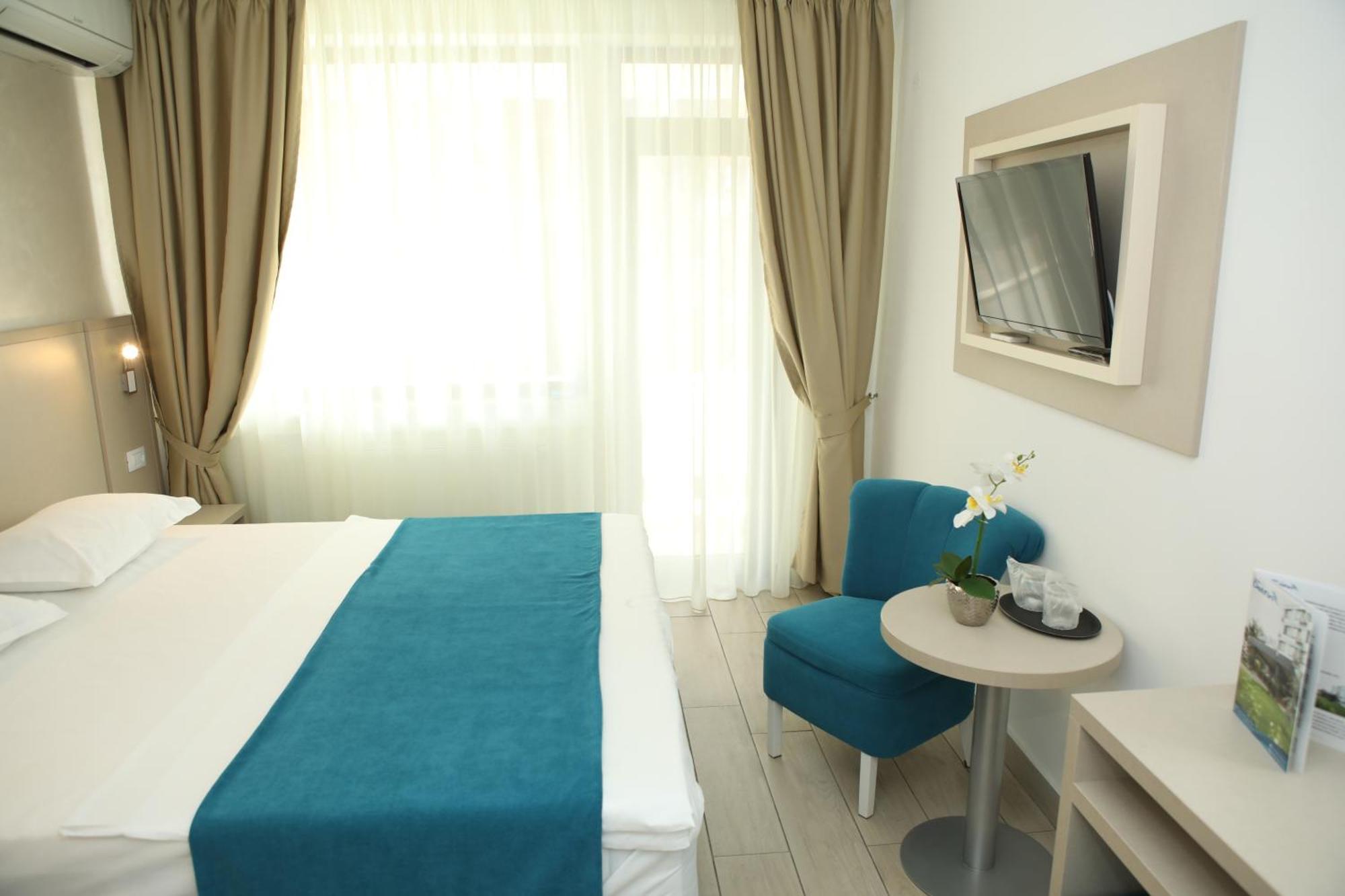 Hotel Delfin Мамая Екстер'єр фото